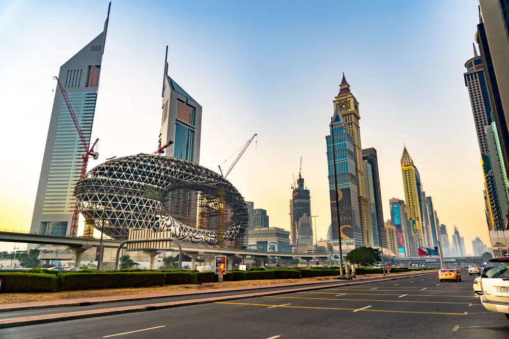 شارع الشيخ زايد، حيث المستقبل يمر أمامك